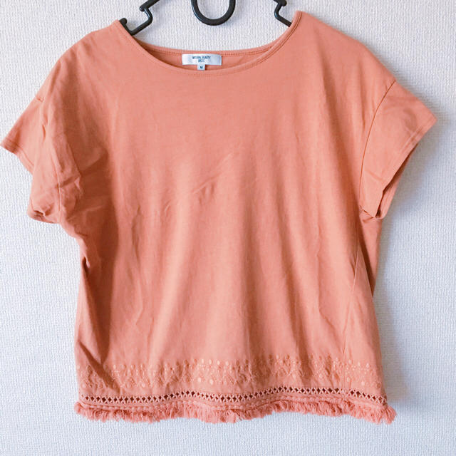 NATURAL BEAUTY BASIC(ナチュラルビューティーベーシック)のNATURAL BEAUTY BASIC Tシャツ レディースのトップス(Tシャツ(半袖/袖なし))の商品写真