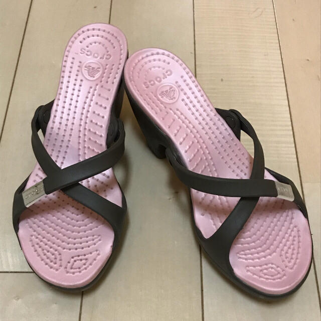 crocs(クロックス)のクロックス サイプラス W8 レディースの靴/シューズ(サンダル)の商品写真