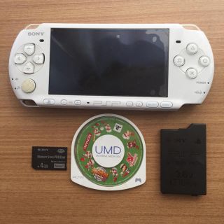 プレイステーションポータブル(PlayStation Portable)のPSP 3000(携帯用ゲーム機本体)