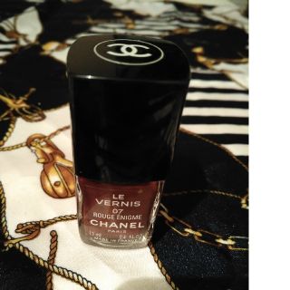 シャネル(CHANEL)のCHANEL♡マニキュア♡レッドパープル(マニキュア)