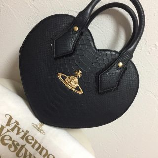 ヴィヴィアンウエストウッド(Vivienne Westwood)のvivienne westwood ハートバッグ 2way マットブラック(ハンドバッグ)