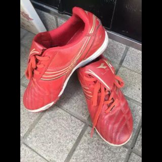 ディアドラ(DIADORA)のフットサルシューズ(シューズ)