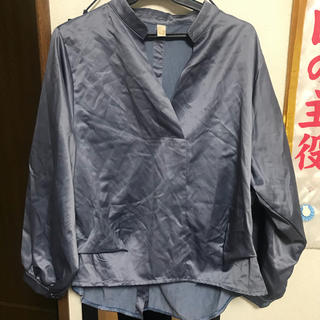 バックボタンスキッパーシャツ👔(シャツ/ブラウス(長袖/七分))