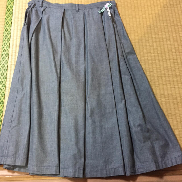 MUJI (無印良品)(ムジルシリョウヒン)のタックスカート レディースのスカート(ひざ丈スカート)の商品写真