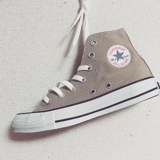 コンバース(CONVERSE)のコンバース ベージュ 新品🌼22.5(スニーカー)