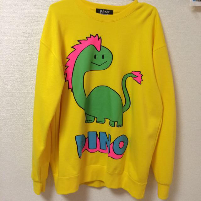 galaxxxy(ギャラクシー)のDINO 大きめスウェット レディースのトップス(トレーナー/スウェット)の商品写真