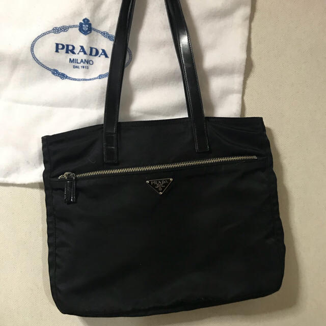 PRADA(プラダ)のプラダ ナイロン トートバッグ レディースのバッグ(トートバッグ)の商品写真