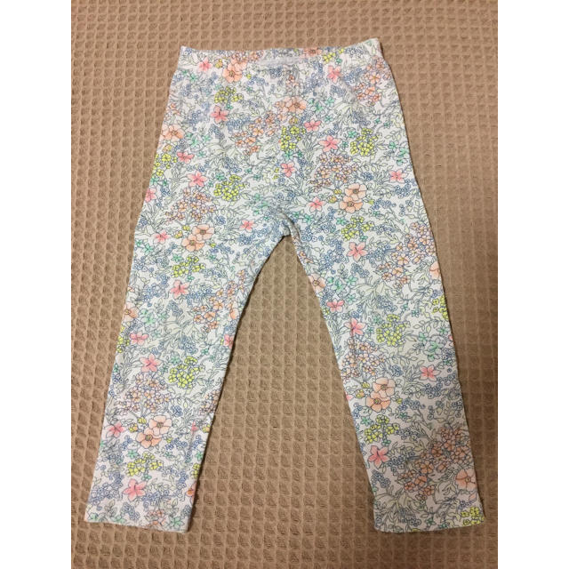 babyGAP(ベビーギャップ)のbaby gap 花柄レギンス キッズ/ベビー/マタニティのベビー服(~85cm)(パンツ)の商品写真