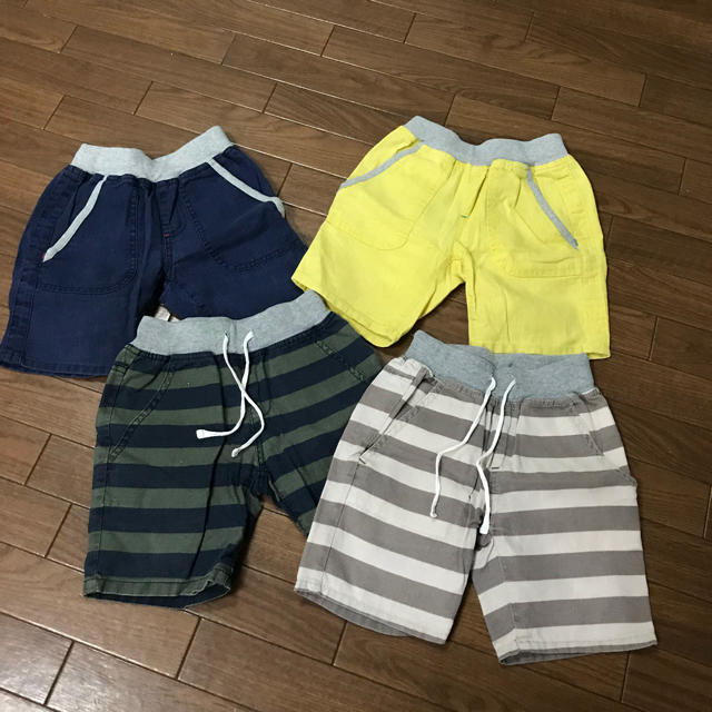 GLOBAL WORK(グローバルワーク)のグローバルワーク ハーフパンツ S 4点セット キッズ/ベビー/マタニティのキッズ服男の子用(90cm~)(パンツ/スパッツ)の商品写真