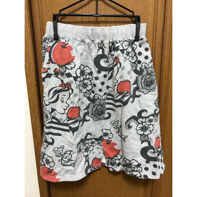 Disney(ディズニー)の白雪姫 スカート レディースのスカート(ひざ丈スカート)の商品写真