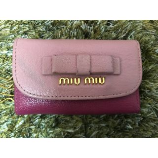 ミュウミュウ(miumiu)のMIUMIU キーケース(キーケース)