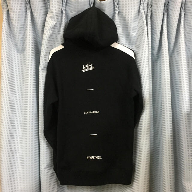 Subciety(サブサエティ)のLILWHITE. リルホワイト FB ZIPパーカー メンズのトップス(パーカー)の商品写真