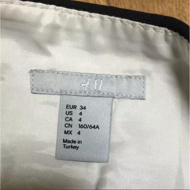 H&M(エイチアンドエム)の美品 H＆M エイチアンドエム 裏地付き スカート ミニスカート レディースのスカート(ミニスカート)の商品写真