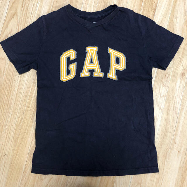 GAP Kids(ギャップキッズ)の子供服 キッズ Tシャツ キッズ/ベビー/マタニティのキッズ服男の子用(90cm~)(Tシャツ/カットソー)の商品写真