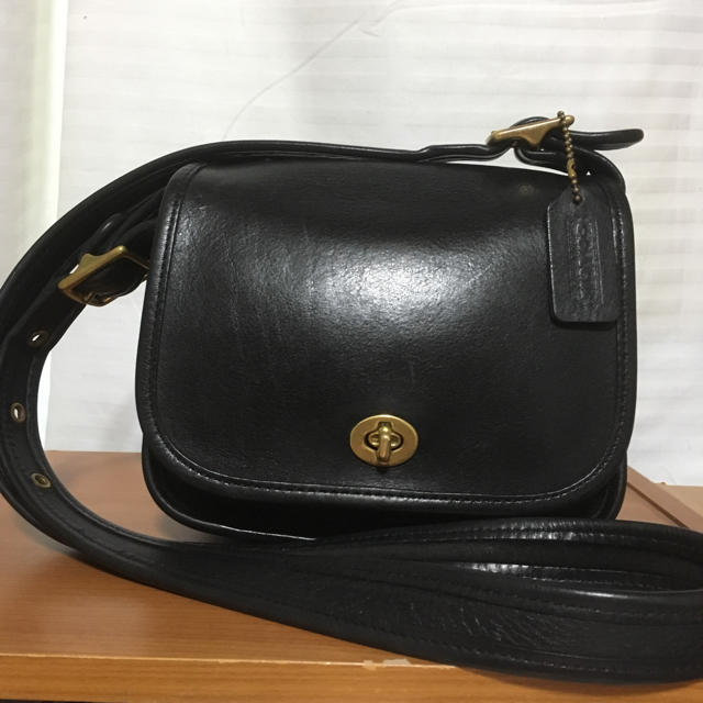 オールドコーチ ショルダーバッグ ブラック 正規品 通信販売 ahq.com.mx