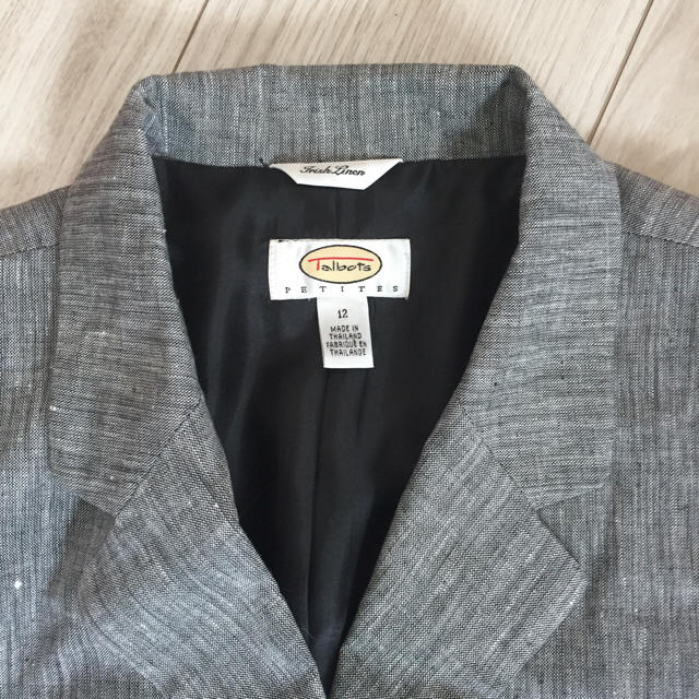 TALBOTS - 極美品 TALBOTS PETITES 大きめ 麻100 お洒落ジャケット の TALBOTS - 極美品 TALBOTS PETITES 大きめ 麻100 お洒落ジャケット の