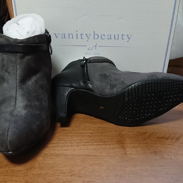 vanitybeauty(バニティービューティー)の値下げしました バニティービューティー vanitybeauty Lサイズ レディースの靴/シューズ(ブーツ)の商品写真