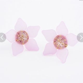 アプワイザーリッシェ(Apuweiser-riche)のアクリルフラワーピアス♡新品(ピアス)