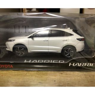 トヨタ(トヨタ)のTOYOTA HARRIER  ハリアー ミニカー 【非売品】(ミニカー)