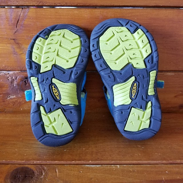 KEEN(キーン)のKEEN　ニューポートH2  13.5センチ キッズ/ベビー/マタニティのベビー靴/シューズ(~14cm)(サンダル)の商品写真