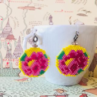 チチカカ(titicaca)の東南アジア モン族 刺繍柄 ピアス・イヤリング(ピアス)