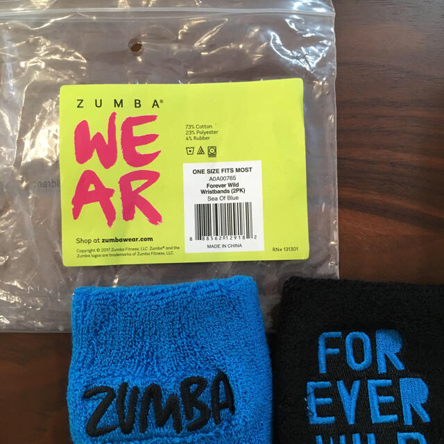 Zumba(ズンバ)のzumba リストバンド スポーツ/アウトドアのスポーツ/アウトドア その他(その他)の商品写真