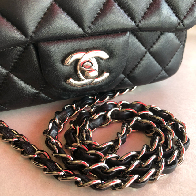 CHANEL(シャネル)の確認用 シャネル スクエア ミニ ショルダー バッグ マトラッセ レディースのバッグ(ショルダーバッグ)の商品写真