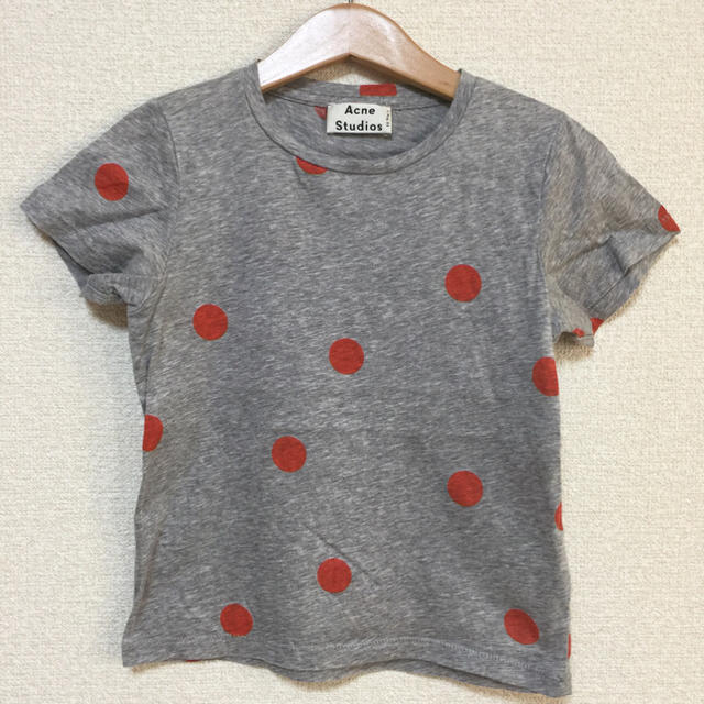 ACNE(アクネ)のにゃー様専用 acne キッズTシャツ サイズ6 キッズ/ベビー/マタニティのキッズ服女の子用(90cm~)(Tシャツ/カットソー)の商品写真