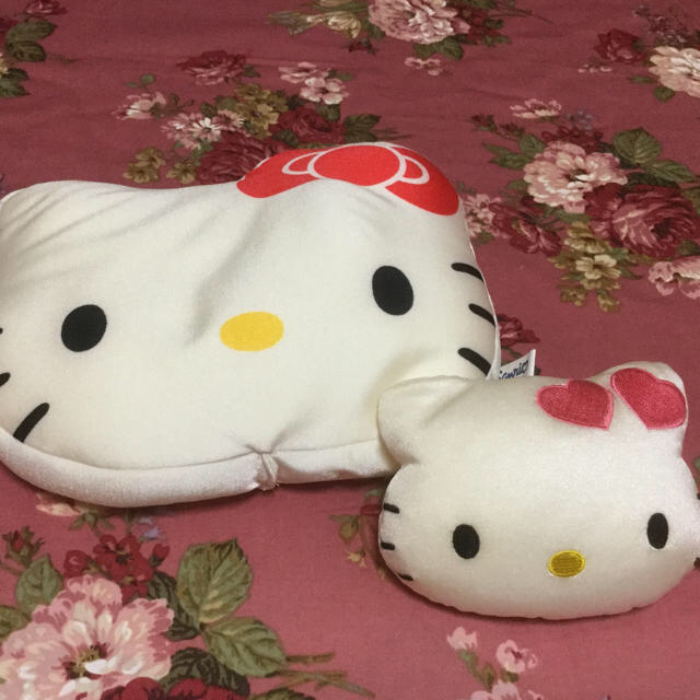ハローキティ - キティちゃん ミニビーズクッションの通販 by ハローキティ - キティちゃん ミニビーズクッションの通販 by