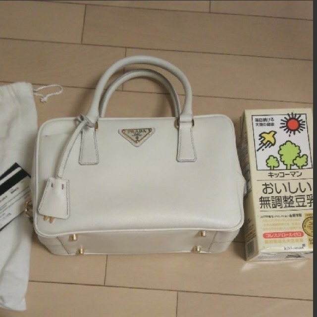 最上の品質な PRADA - プラダ サフィアーノ ミニボストン 美品
