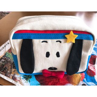 ユニバーサルスタジオジャパン(USJ)のUSJスヌーピーポーチ🎶新品・未使用(日用品/生活雑貨)