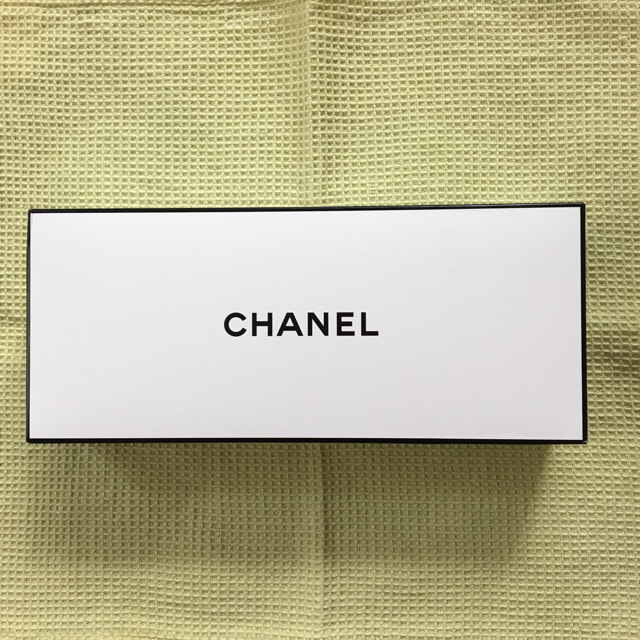 CHANEL(シャネル)のCHANEL ★No5★美品★未使用★石けん★サヴォン★セット★コスメ★ コスメ/美容のボディケア(ボディソープ/石鹸)の商品写真