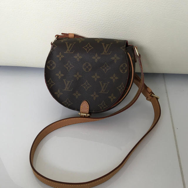 豊富なギフト LOUIS 正規品 ショルダーバッグ タンブラン ルイヴィトン