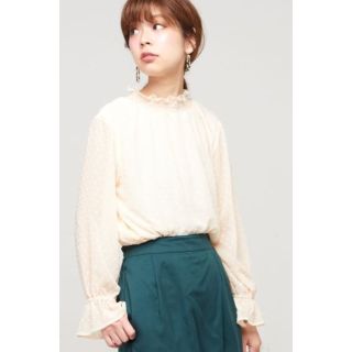 ナチュラルクチュール(natural couture)のナチュラルクチュール ブラウス ボコボコドットシャーリング(シャツ/ブラウス(長袖/七分))