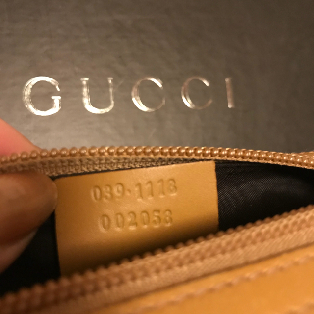 Gucci(グッチ)のGUCCI /ポーチ レディースのファッション小物(ポーチ)の商品写真