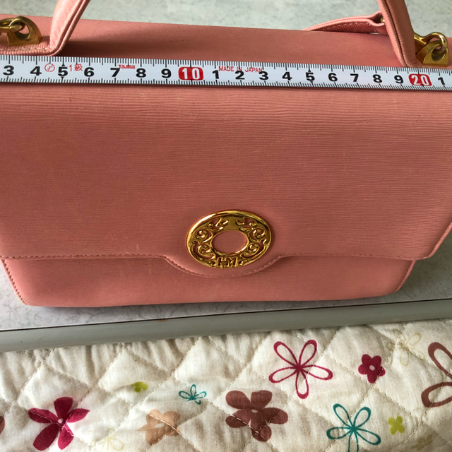 HANAE MORI(ハナエモリ)のハナエ・モリ レディースのバッグ(ショルダーバッグ)の商品写真