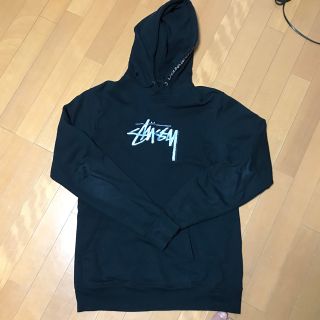 ステューシー(STUSSY)のstussy パーカー  L(パーカー)