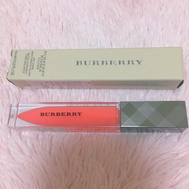 BURBERRY(バーバリー)のバーバリーキス グロス No.73 メロン コスメ/美容のベースメイク/化粧品(リップグロス)の商品写真