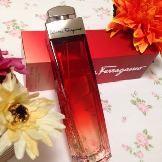 サルヴァトーレフェラガモ(Salvatore Ferragamo)の【5月末日まで値下げ】フェラガモ オードパルファムサブティール 残量約60ml(香水(女性用))