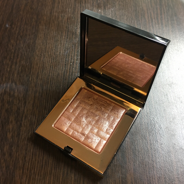 BOBBI BROWN(ボビイブラウン)のボビイブラウン  ハイライティングパウダー コスメ/美容のベースメイク/化粧品(その他)の商品写真