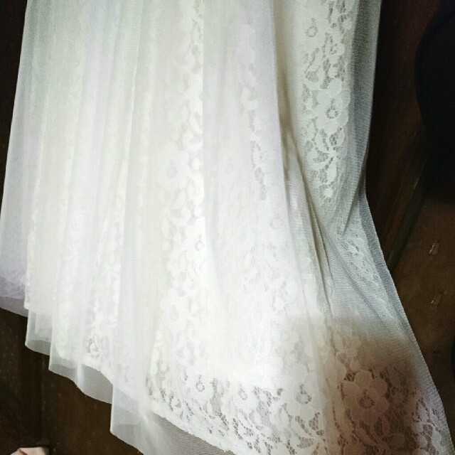 しまむら(シマムラ)の白チュールスカート レディースのスカート(ひざ丈スカート)の商品写真