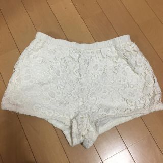 フォーエバートゥエンティーワン(FOREVER 21)のレース ショートパンツ(ショートパンツ)