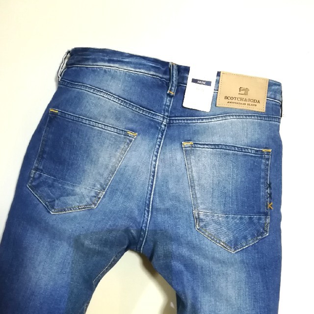 SCOTCH & SODA(スコッチアンドソーダ)のパリぴーさんセット専5/18 新品　SCOTCH&SODA  スキニーデニム　 メンズのパンツ(デニム/ジーンズ)の商品写真