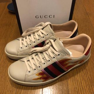 グッチ(Gucci)のGUCCI フレイム スニーカー(スニーカー)