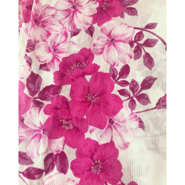 浴衣 白地ピンク花柄 レディースの水着/浴衣(浴衣)の商品写真