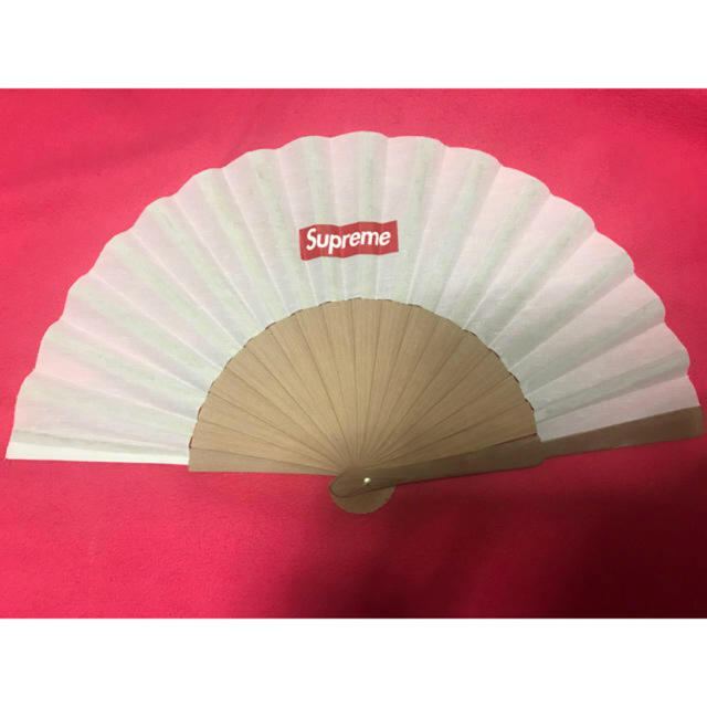 supreme サスクワッチ 扇子