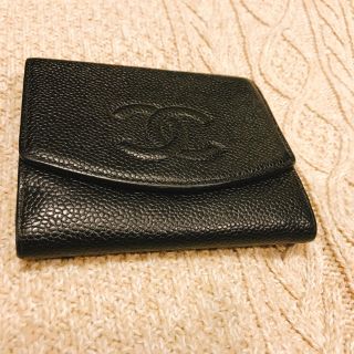 シャネル(CHANEL)のCHANEL♡二つ折財布 黒(財布)