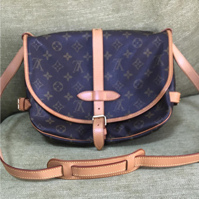 人気デザイナー LOUIS ソミュール ルイ.ヴィトン 超美品 - VUITTON