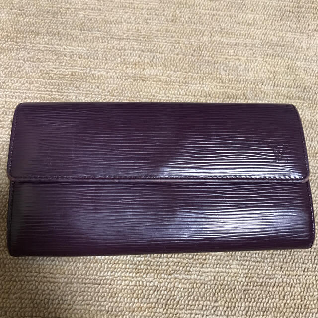 LOUIS VUITTON - ルイヴィトン エピ 紫 長財布の通販 by m994036 LOUIS VUITTON - ルイヴィトン エピ 紫 長財布の通販 by m994036