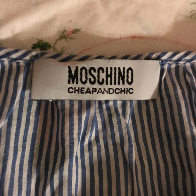 MOSCHINO(モスキーノ)のMOSCHINOブラウス レディースのトップス(シャツ/ブラウス(半袖/袖なし))の商品写真